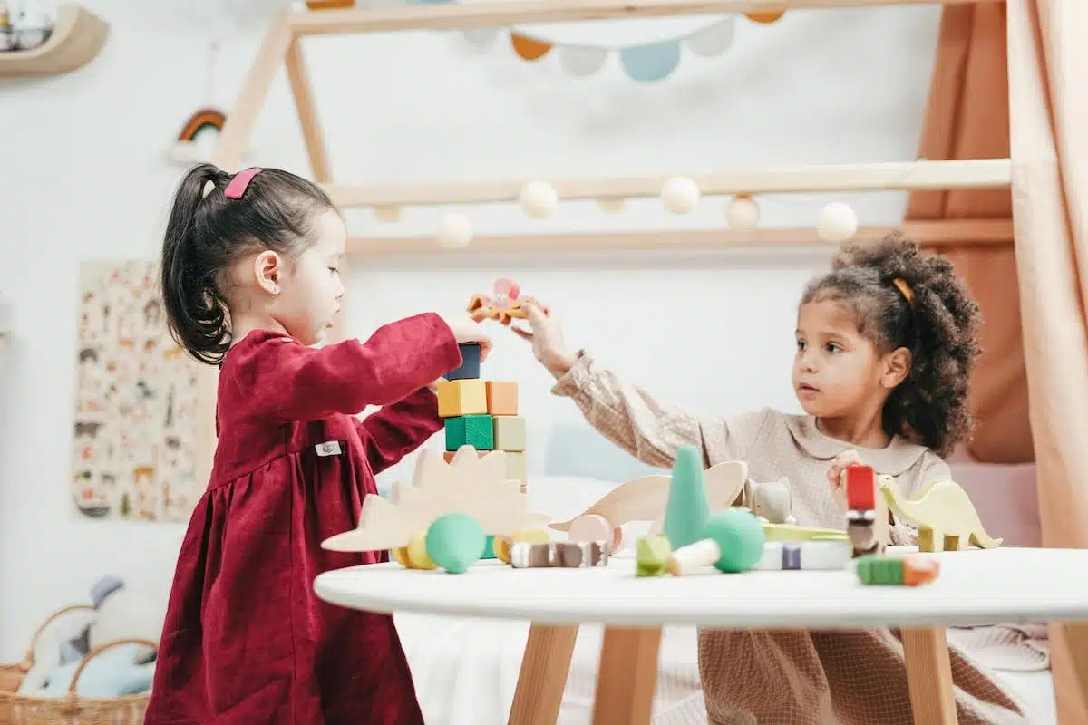 enfants  fournitures