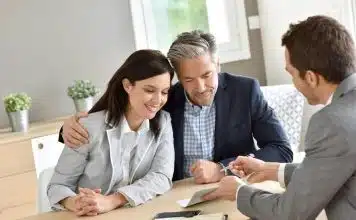 Les avantages et les inconvénients du choix d’une agence immobilière pour vendre agence immobilière